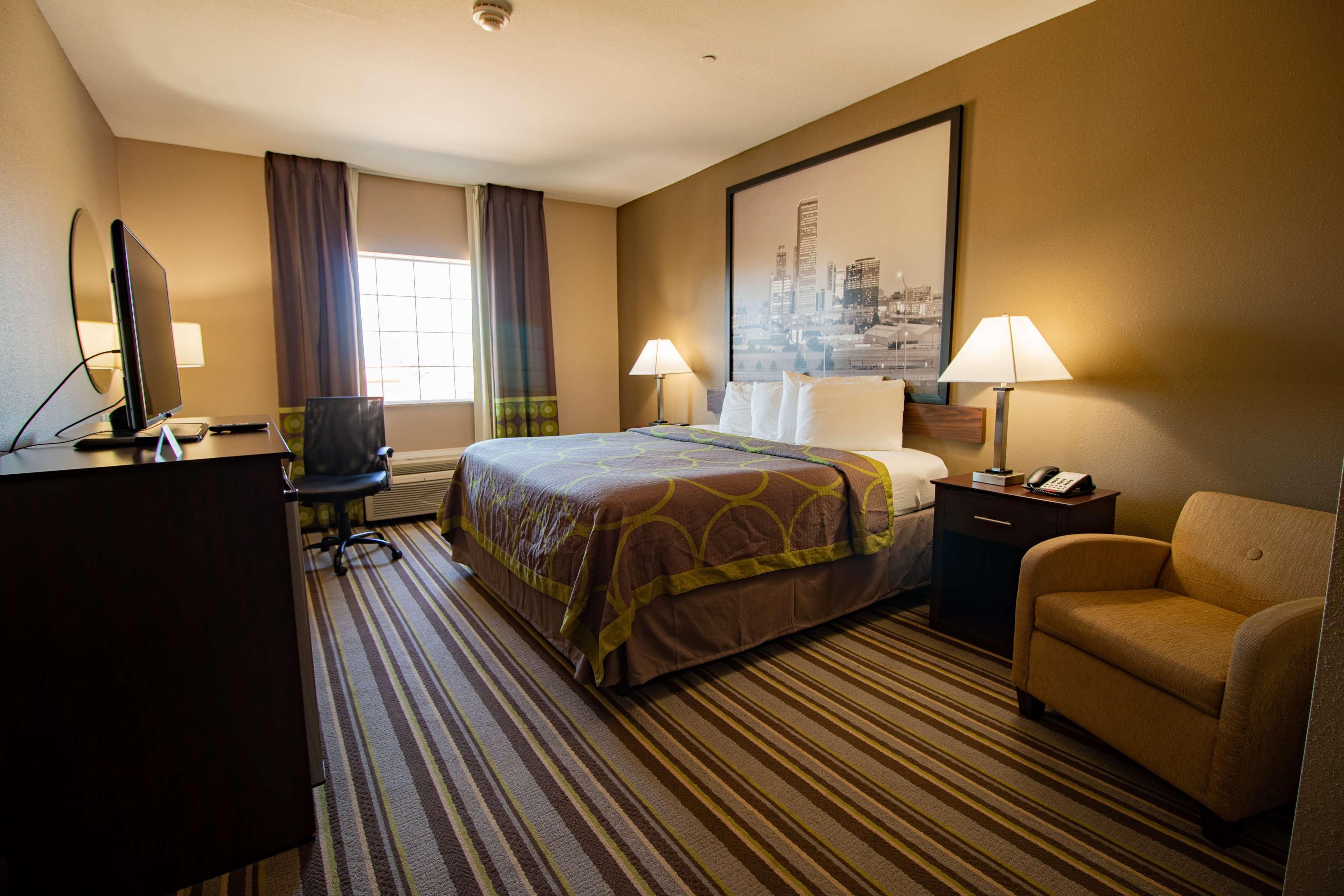 Surestay Plus Hotel By Best Western Owasso Tulsa North Room photo